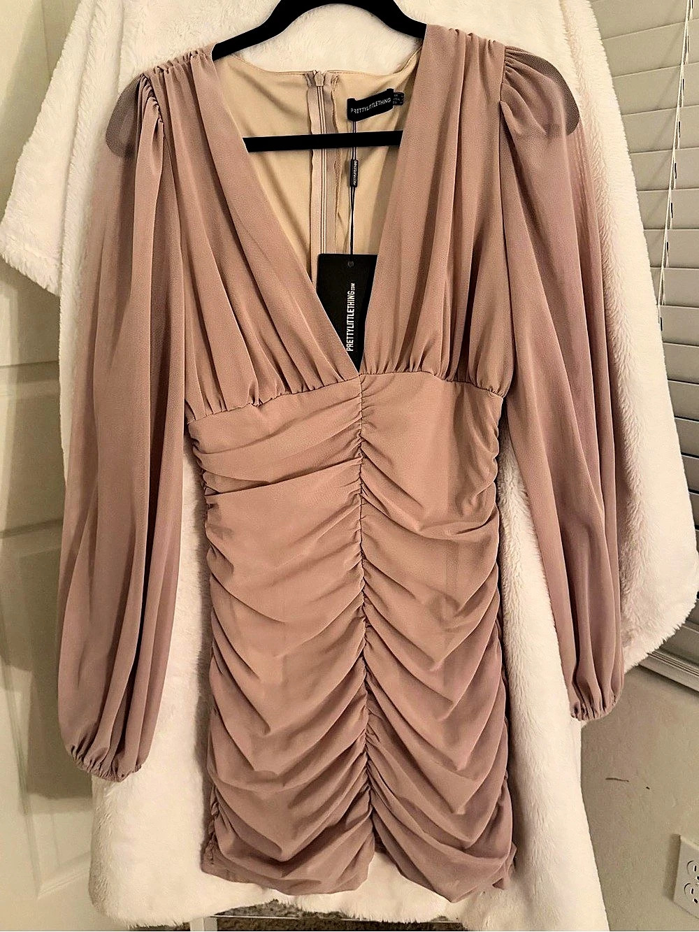 PrettyLittleThing Taupe Ruched Long Sleeve Bodycon Dress Pink Size 6